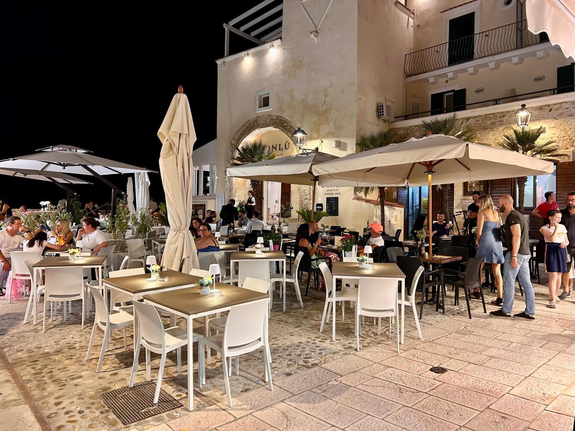 Evo Suite & Spa Vieste Exterior photo